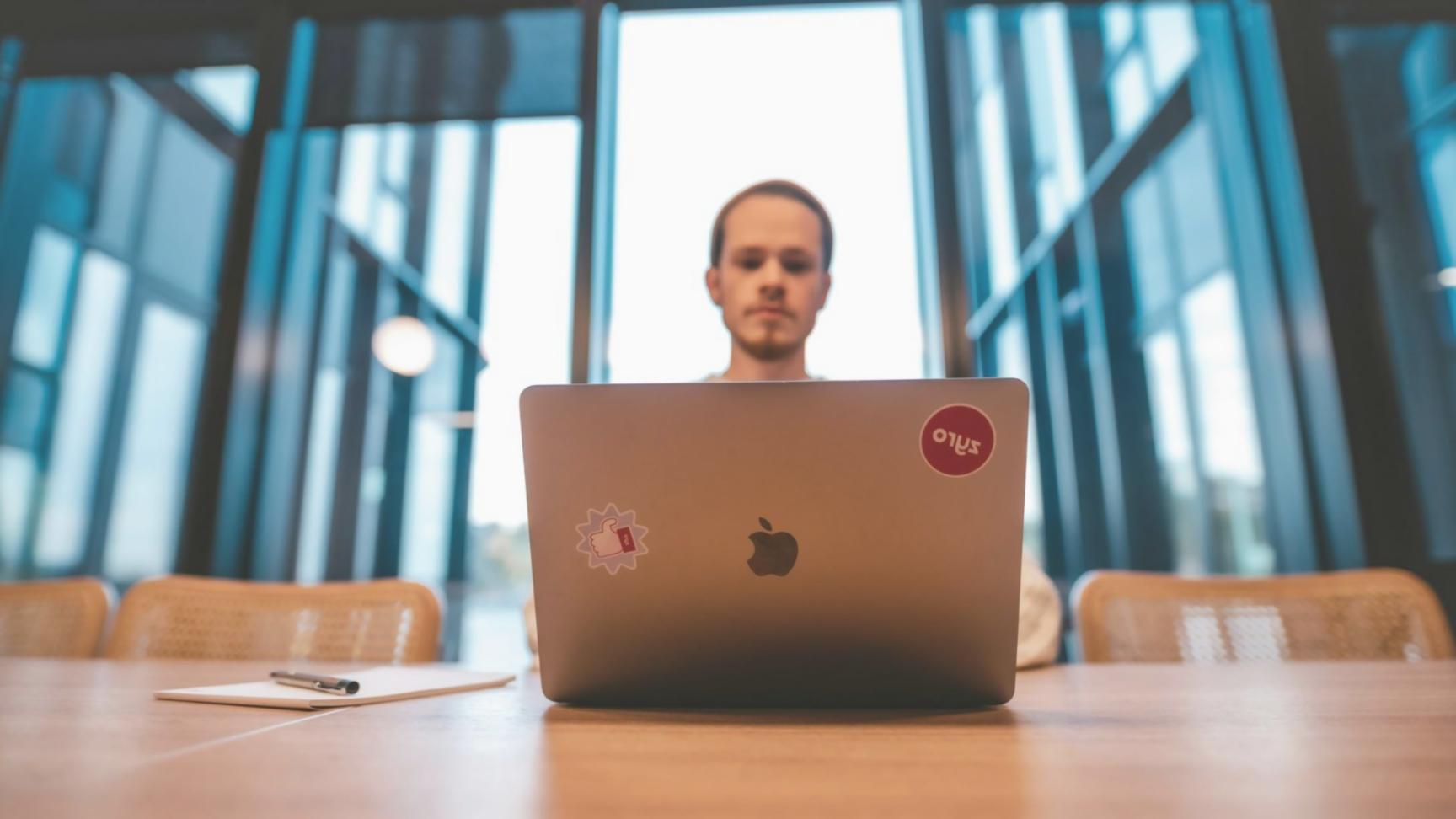 Kundengespräch in unserem Büro